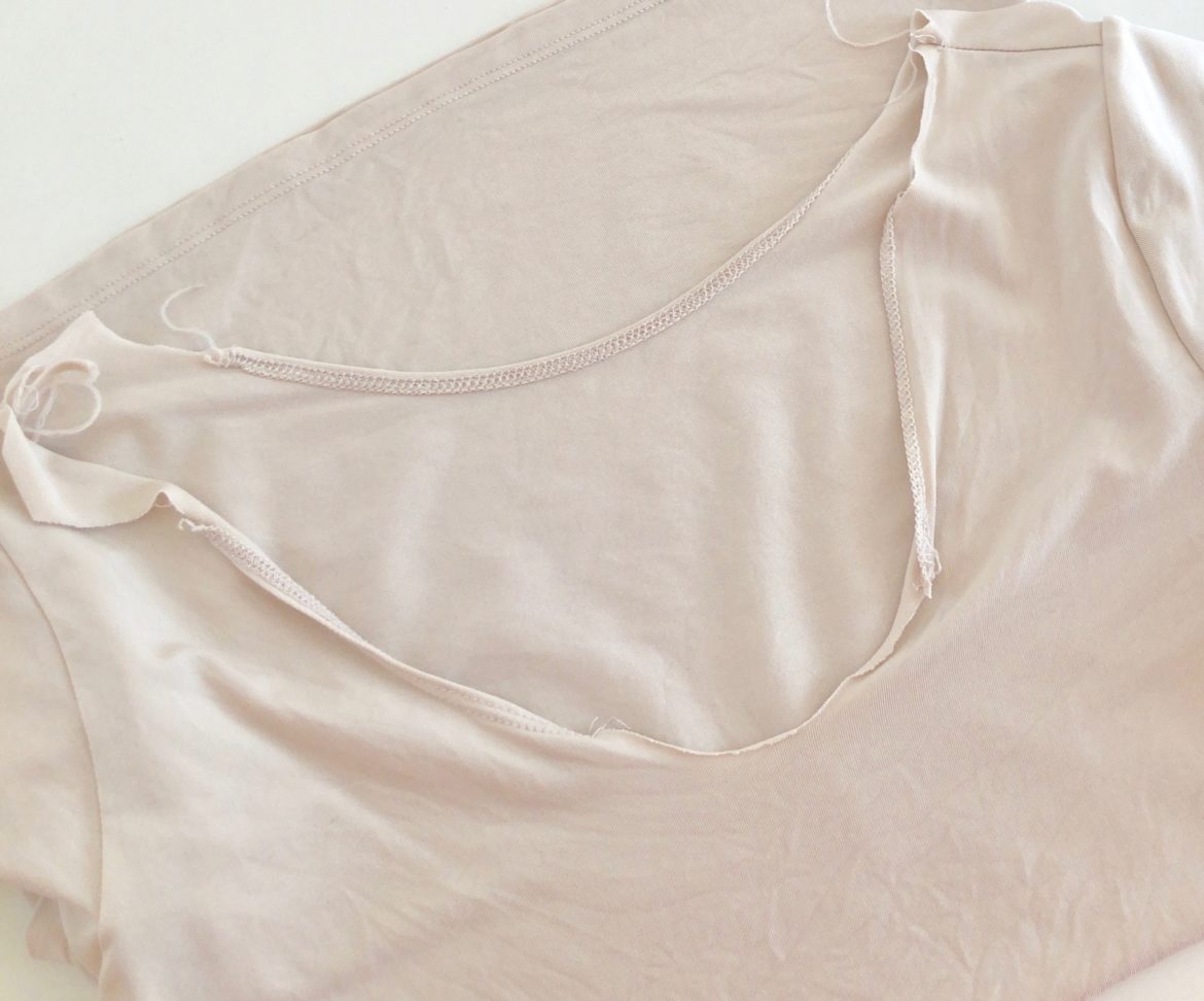 ユニクロ,エアリズム,インナー,カット