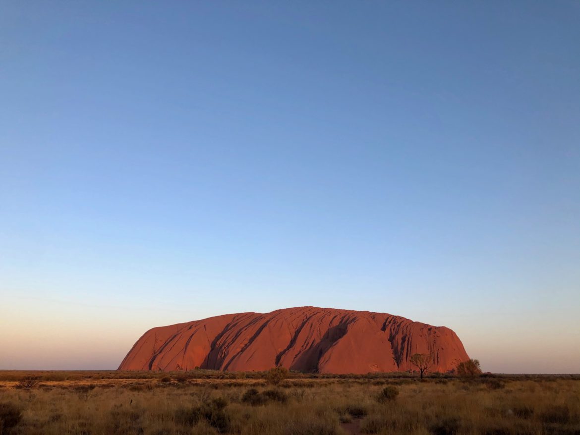 オーストラリア,エアーズロック,一人旅,ウルル,登山,最終日,女性