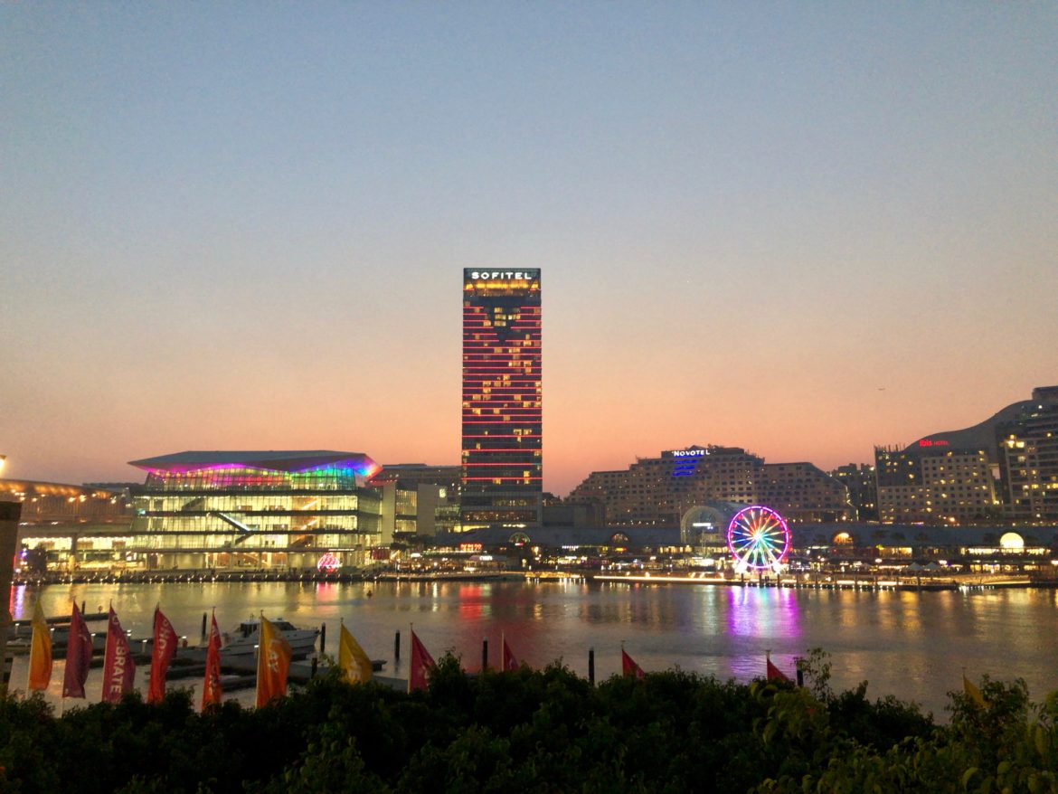 オーストラリア,移動手段,バス,高速,グレイハウンド,greyhound,メルボルン,ゴールドコースト,シドニー,バイロンベイ,ケアンズ,キャンベラ,ブリスベン,東海岸