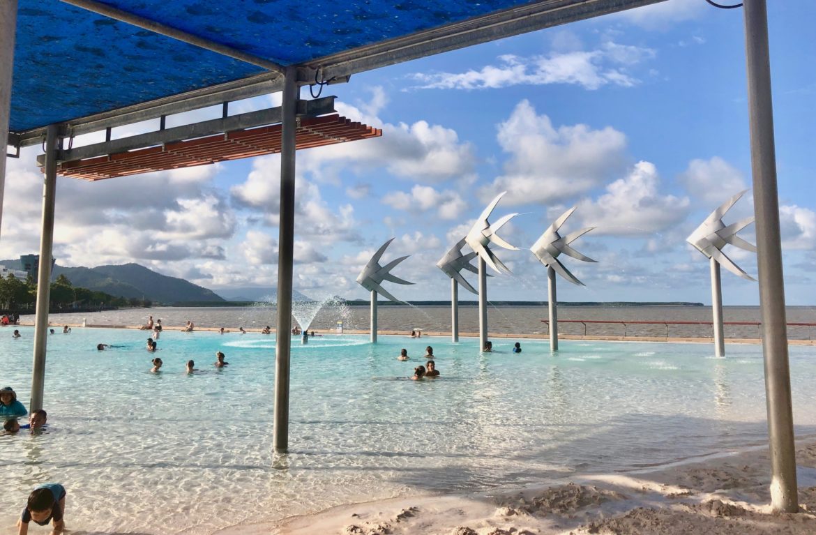 オーストラリア,ケアンズ,一周,一人旅,女性,バックパッカー,夏,ラグーン