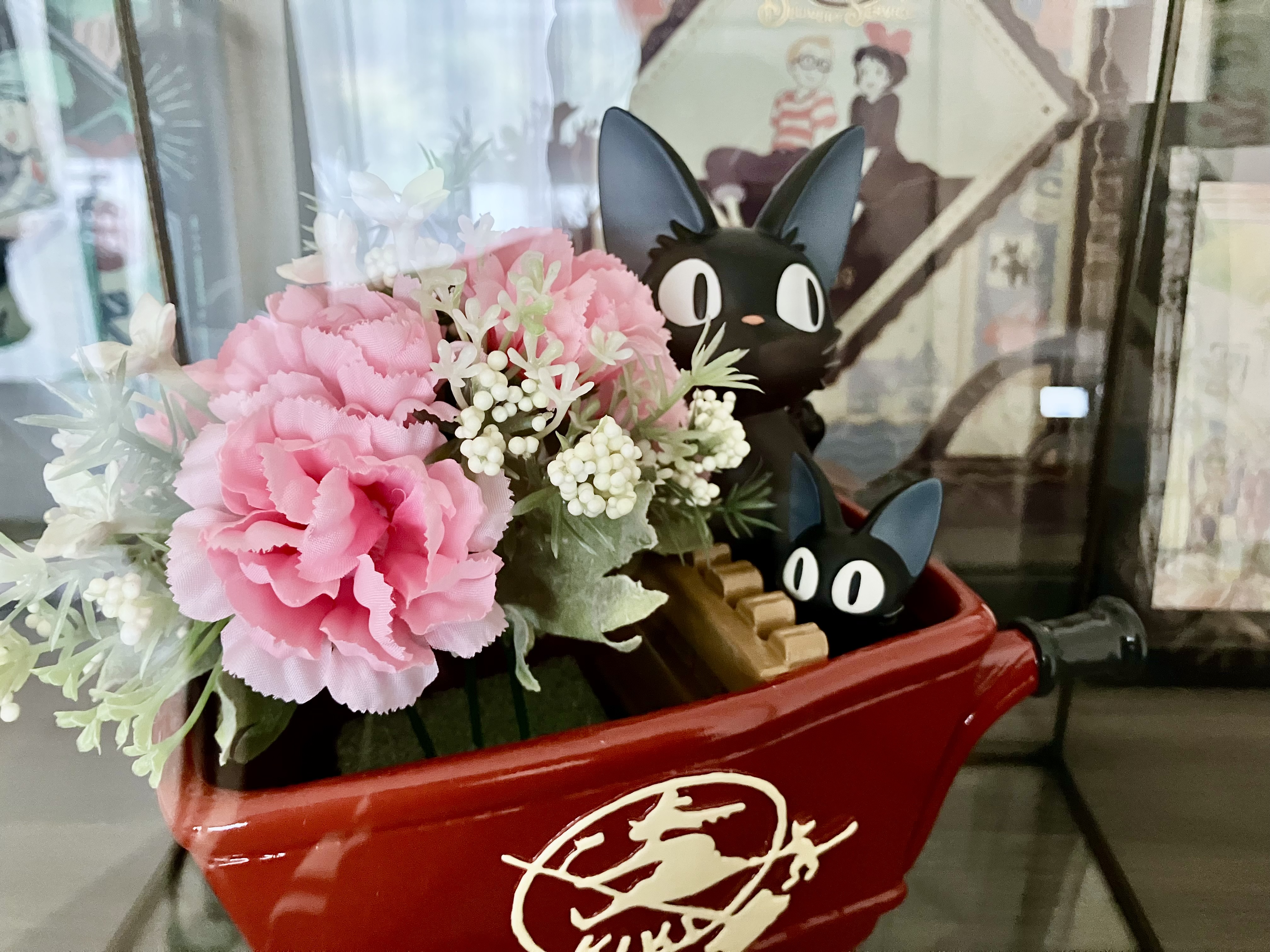 Etsyでトルコから届いた特注ガラスケースがジジに完璧すぎる